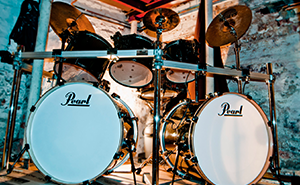 Acoustic Drum Kits