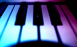 Keyboards & Pianos